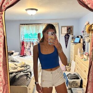 Forever 21 White Jean Shorts with Yellow Embroidered Flowers – Size 26